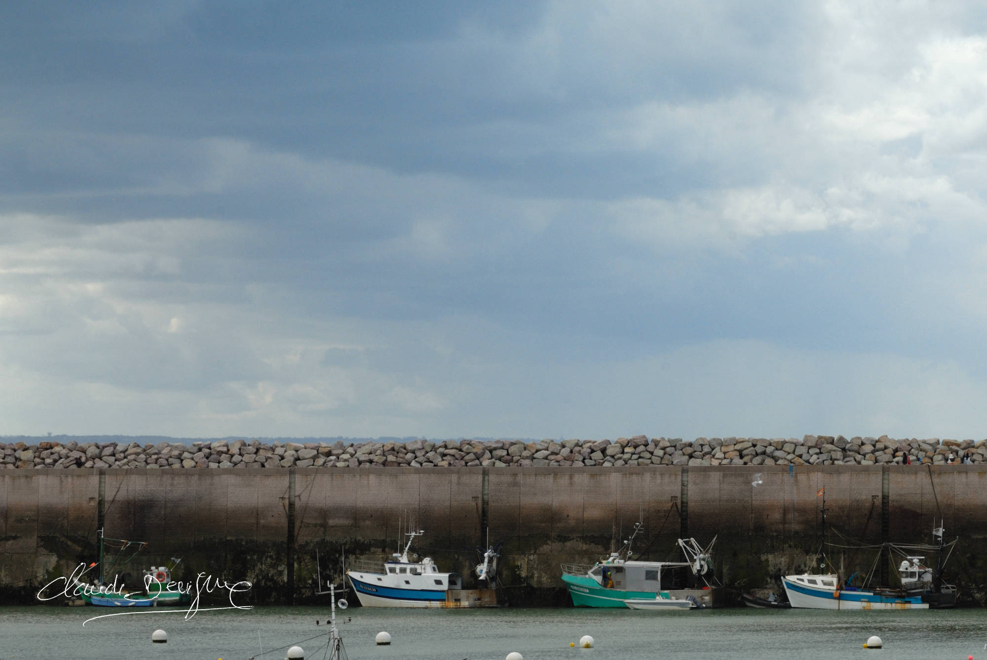 Bateaux à quai à Erquy